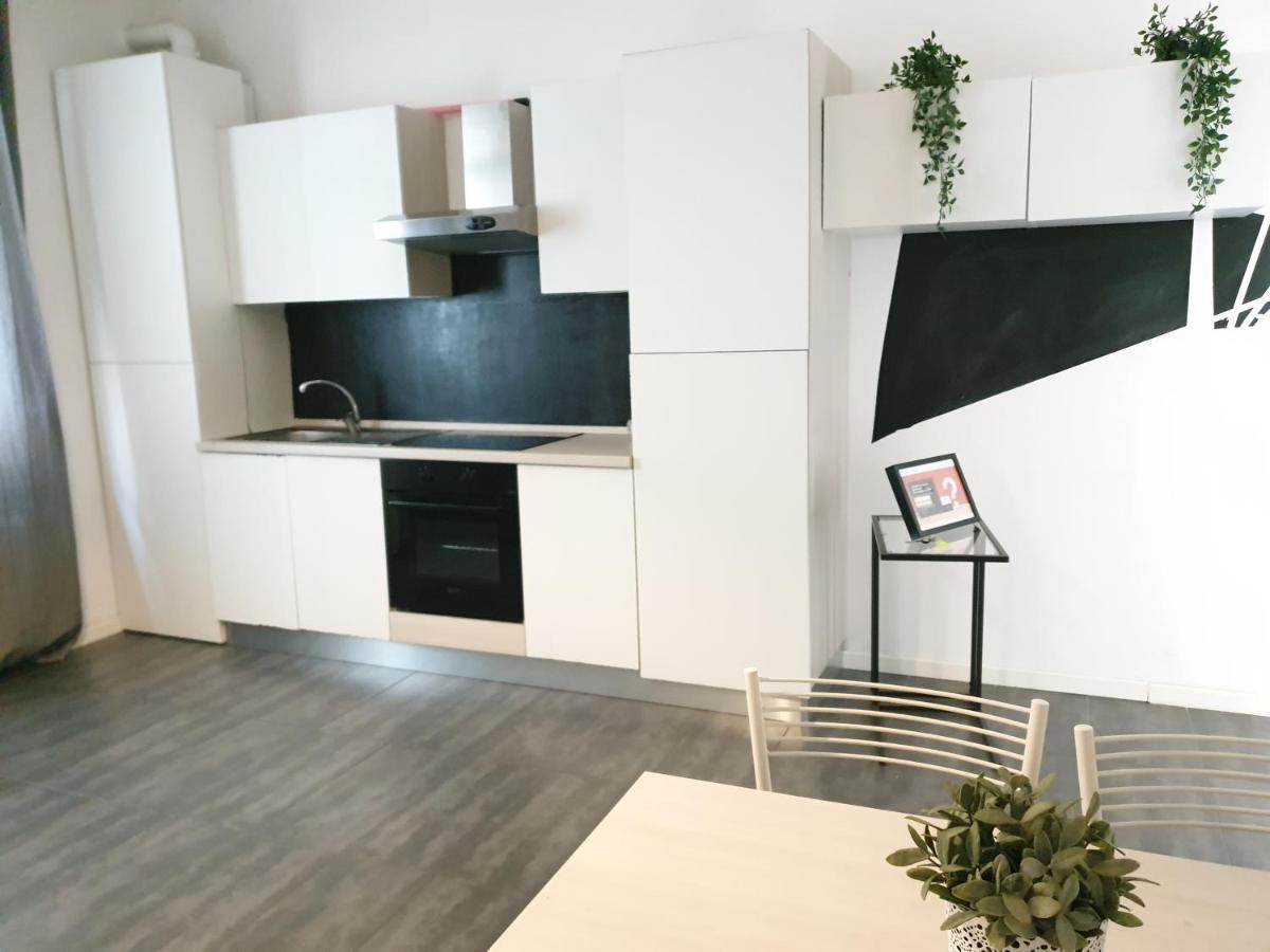 Aurora Apartment Milano Exterior foto